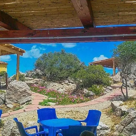Casa Bouganville Vignola Mare