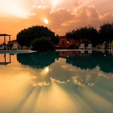 Casa Bouganville Apartment Vignola Mare